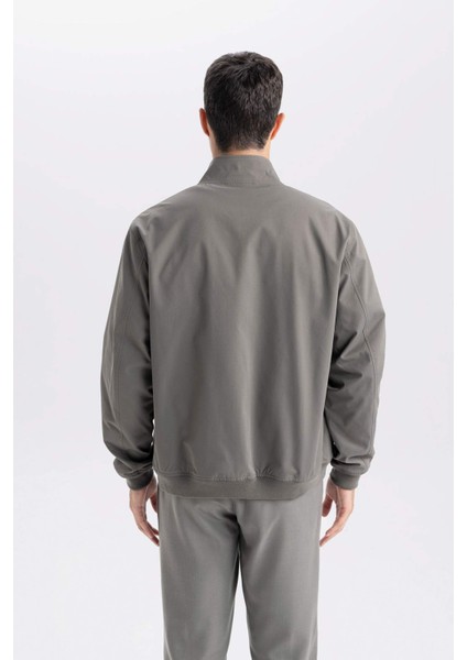 Slim Fit Dar Kesim Dik Yaka Astarlı Fermuarlı Cepli Mevsimlik Baharlık Mont D7338AX25SP