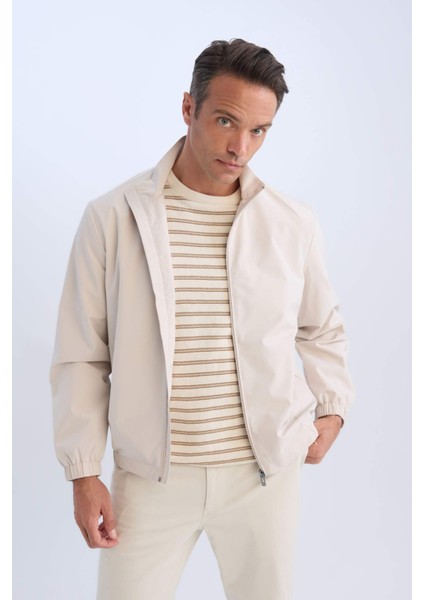 Regular Fit Dik Yaka Fermuarlı Cepli Mevsimlik Baharlık Mont D6330AX25SP