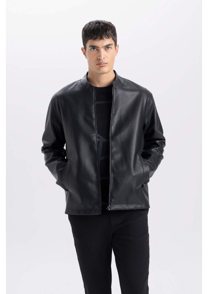 Su İtici Slim Fit Dar Kesim Dik Yaka Fermuarlı Suni Der Ceket Mont D8525AX25SP