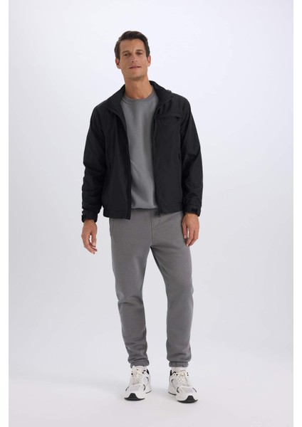 Su İtici Regular Fit Dik Yaka Astarlı Gizli Kapüşonlu Fermuarlı Cepli Mevsimlik Baharlık Mont D7669AX25SP