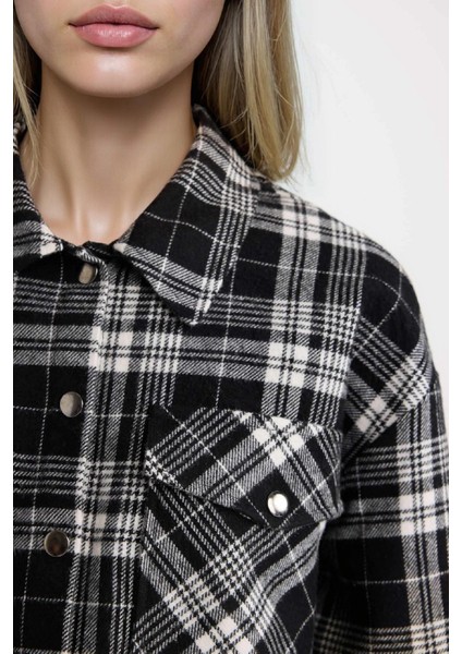 Coool Oversize Geniş Kalıp Crop Cepli Kalın Flanel Uzun Kollu Ceket Gömlek D7914AX24AU