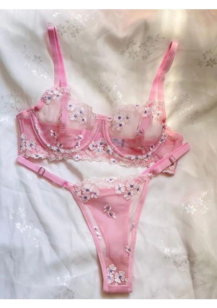 Nakışlı Transparan Dantel Sütyen & Külot Takımı Desteksiz Balenli fiyatları