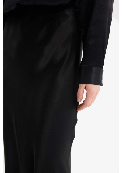 A Kesim Normal Bel Saten Midi Etek B1867AX25SP