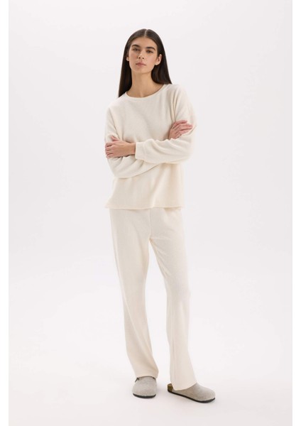 Pijama Takımı Regular Fit Basic Düz Uzun Kollu Üst Geniş Bol Paça Alt-Fall in Love D2259AX24WN