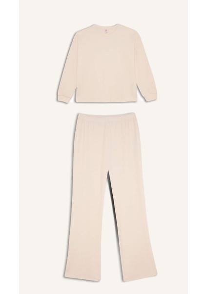 Pijama Takımı Regular Fit Basic Düz Uzun Kollu Üst Geniş Bol Paça Alt-Fall in Love D2259AX24WN