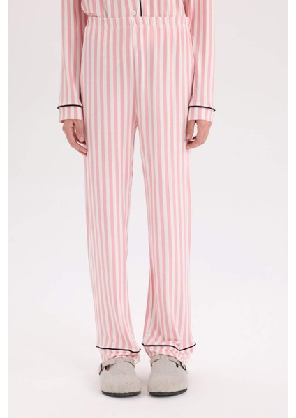 Pijama Takımı Çizgili Uzun Kollu Üst Beli Lastikli Uzun Alt-Fall in Love D6845AX24AU