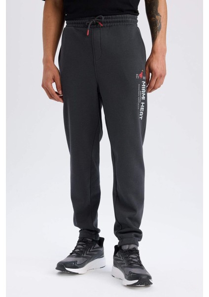 Fit NBA Miami Heat Kalın Jogger Eşofman Altı Standart Fit Beli Bağcıklı Cepli A9841AX24AU