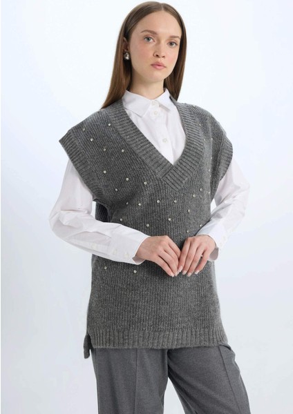 Relax Fit V Yaka Taşlı Triko Süveter D7512AX24WN