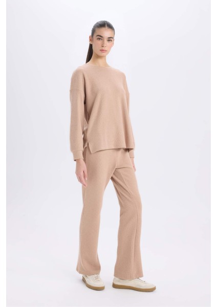 Pijama Takımı Regular Fit Basic Düz Uzun Kollu Üst Geniş Bol Paça Alt-Fall in Love D2259AX24WN