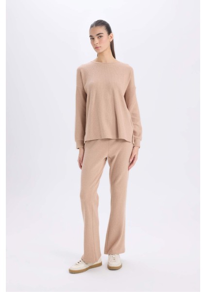 Pijama Takımı Regular Fit Basic Düz Uzun Kollu Üst Geniş Bol Paça Alt-Fall in Love D2259AX24WN