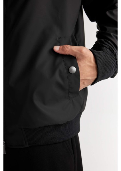 Su Geçirmez Slim Fit Dar Kesim Bomber Kolej Yaka Fermuarlı Çift Cepli Mevsimlik Hafif Mont D7319AX25SP