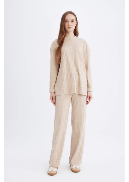 Relax Fit Bisiklet Yaka İçi Yumuşak Tüylü Fitilli Kaşkorse Yırtmaçlı Uzun Kollu Tunik D7436AX24WN