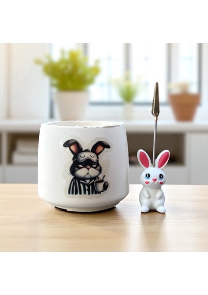 Dekoratif Sevimli Tavşan Baskılı Kalemlik ve Tavşan Notluk Seti modelleri