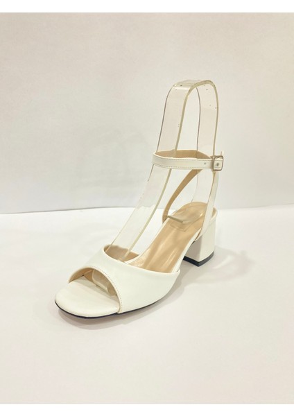 Stiletto Bilekten Bağlamalı Topuklu Kalın Topuklu Ayakkabı Platform Topuk Ince Topuk Sandalet Rugan Ayakkabı Klasik Topuklu Düz Deri Ayakkabı Maskülen Tarz Ayakkabı