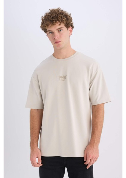 Boxy Fit Bisiklet Yaka Ütü Gerektirmeyen Nefes Alabilen Baskılı Kısa Kollu Ağır Kumaş Tişört D5517AX25SP