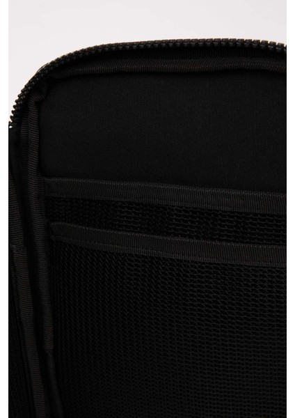 Peppythings x DeFacto Tablet Çantası D8789AXNS