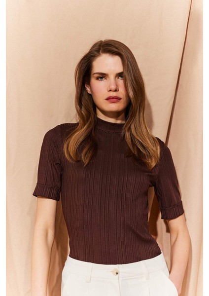 Regular Fit Yarım Balıkçı Yaka Fitilli Kaşkorse Kısa Kollu Tişört B1177AX25SP