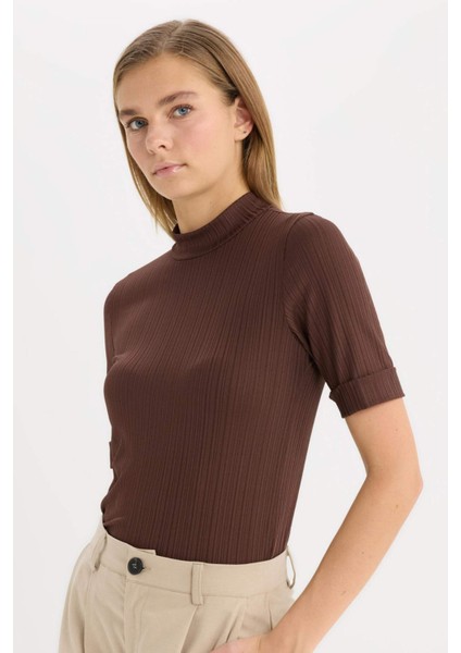 Regular Fit Yarım Balıkçı Yaka Fitilli Kaşkorse Kısa Kollu Tişört B1177AX25SP