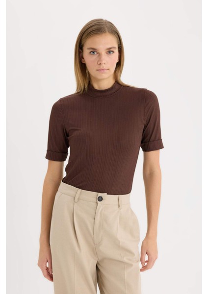 Regular Fit Yarım Balıkçı Yaka Fitilli Kaşkorse Kısa Kollu Tişört B1177AX25SP