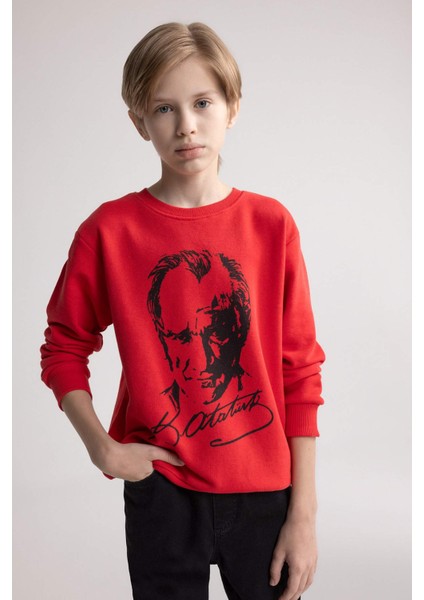 Erkek Çocuk 29 Ekim Cumhuriyet Bayramı Kırmızı Bisiklet Yaka Atatürk Baskılı Sweatshirt D8202A824WN