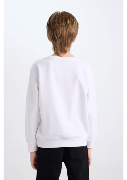 Erkek Çocuk Beyaz Bisiklet Yaka Atatürk Baskılı Nakışlı Sweatshirt D8200A824WN