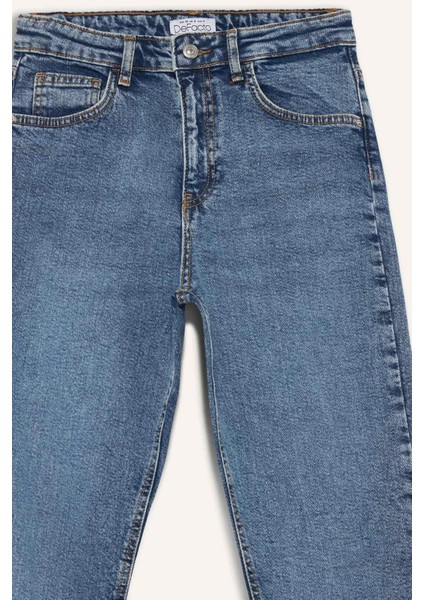 Lina Comfort Mom Normal Bel Düz Paça Jean Kar Yıkamalı Pantolon D7943AX25SP