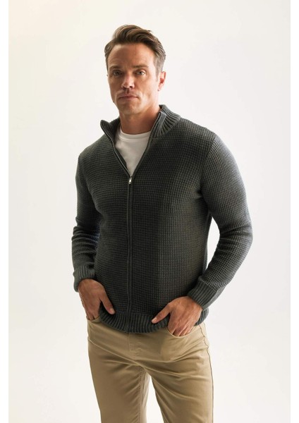 Lacivert Standart Fit Normal Kesim Yarım Balıkçı Yaka Fermuarlı Waffle Hırka