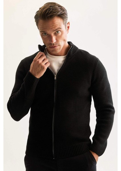 Lacivert Standart Fit Normal Kesim Yarım Balıkçı Yaka Fermuarlı Waffle Hırka