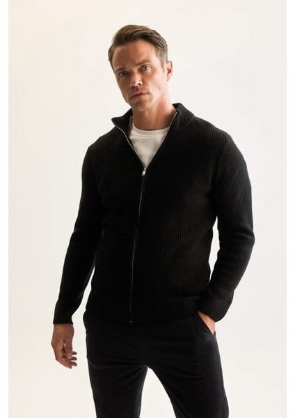 Lacivert Standart Fit Normal Kesim Yarım Balıkçı Yaka Fermuarlı Waffle Hırka