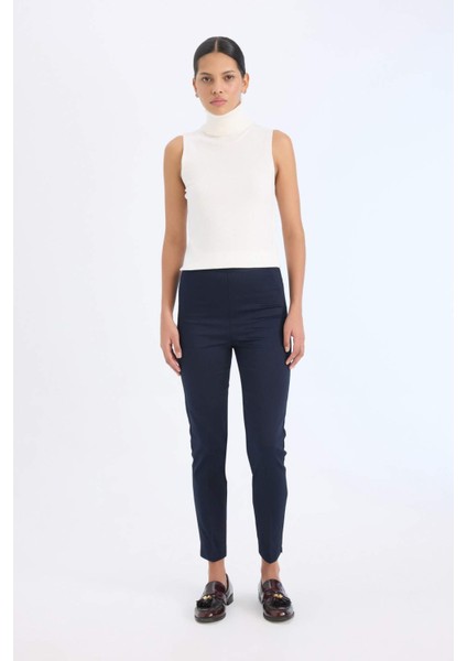 Sigaret Normal Bel Düz Paça Saten Kumaş Pantolon J8743AZ25SM