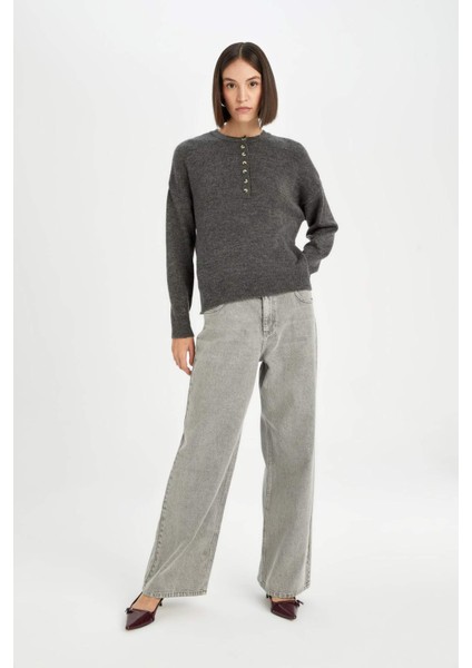 Oversize Geniş Kalıp Düğmeli Yaka Triko Kazak D4913AXNS