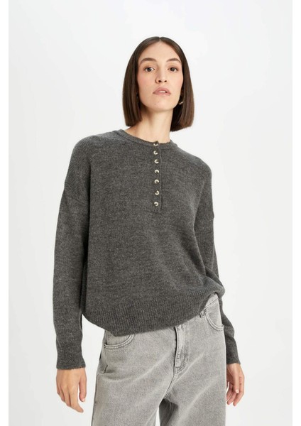 Oversize Geniş Kalıp Düğmeli Yaka Triko Kazak D4913AXNS