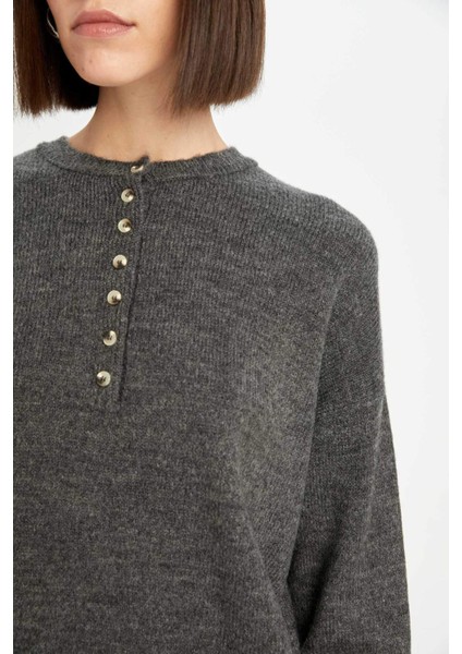 Oversize Geniş Kalıp Düğmeli Yaka Triko Kazak D4913AXNS