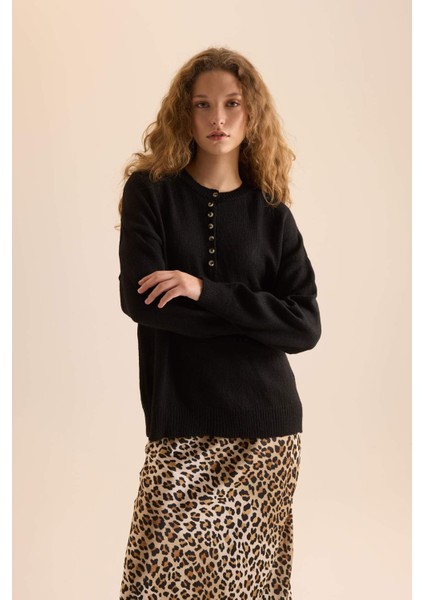 Oversize Geniş Kalıp Düğmeli Yaka Triko Kazak D4913AXNS