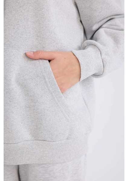 Relax Fit Kapüşonlu Kanguru Cepli Kalın Basic Düz Sweatshirt W8071AZ24WN