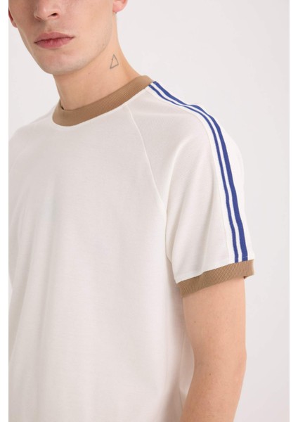 %100 Pamuk Regular Fit Bisiklet Yaka Kısa Kollu Pike Tişört C2563AX25SP