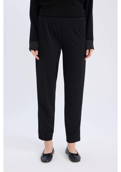 Pantolon Straight Fit Lastikli Bel Piliseli Basic Düz D4405AX24WN