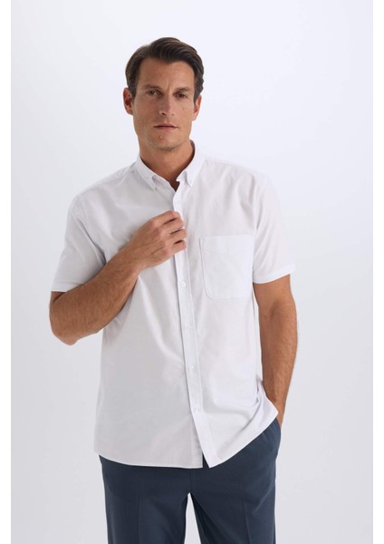 %100 Pamuk Regular Fit Polo Yaka Oxford Yazlık Kısa Kollu Beyaz Gömlek D7419AX25SM