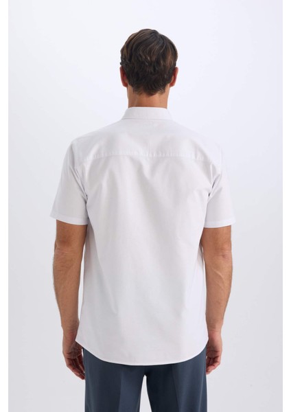 %100 Pamuk Regular Fit Polo Yaka Oxford Yazlık Kısa Kollu Beyaz Gömlek D7419AX25SM