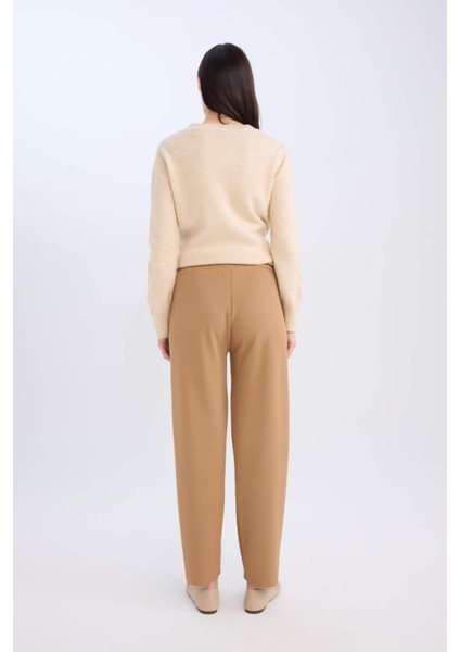 Pantolon Straight Fit Lastikli Bel Piliseli Basic Düz D4405AX24WN