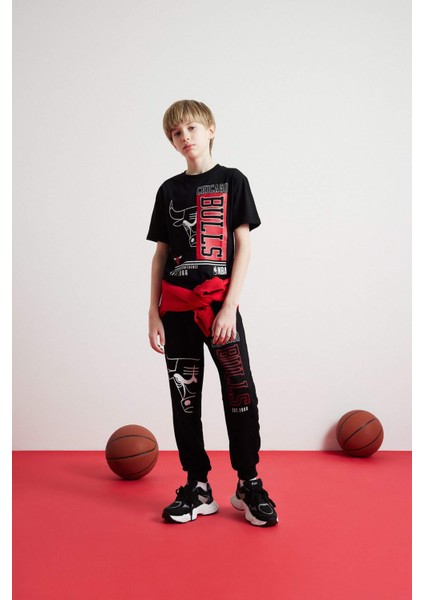 Erkek Çocuk NBA Chicago Bulls Bisiklet Yaka Kısa Kollu Tişört