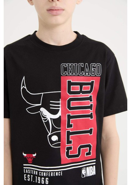 Erkek Çocuk NBA Chicago Bulls Bisiklet Yaka Kısa Kollu Tişört