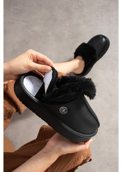 Kadın Siyah Terlik Içi Kürklü Kalın Taban Su Geçirmez Yıkanabilir Günlük Terlik