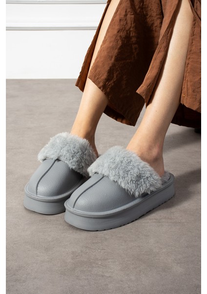 Kadın Terlik Gri Içi Kürklü Kalın Taban Su Geçirmez Yıkanabilir Günlük Terlik