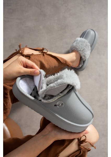 Kadın Terlik Gri Içi Kürklü Kalın Taban Su Geçirmez Yıkanabilir Günlük Terlik modelleri