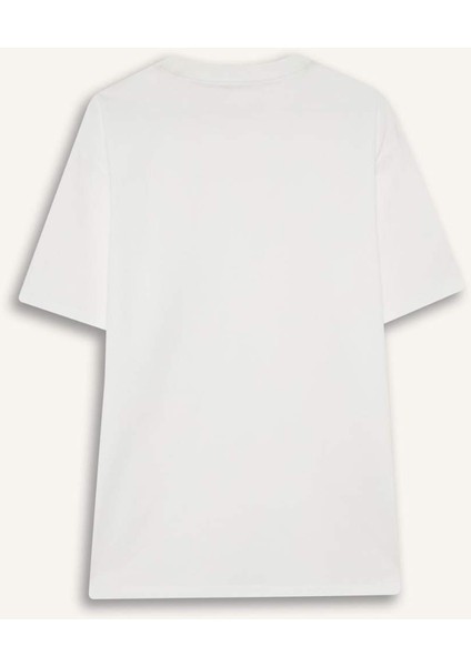 %100 Pamuk New Regular Fit Bisiklet Yaka Basic Düz Kısa Kollu Beyaz Tişört V7699AZ25SP