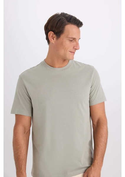 %100 Pamuk New Regular Fit Bisiklet Yaka Basic Düz Kısa Kollu Tişört V7699AZ25SP