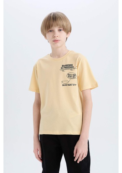 Erkek Çocuk Bisiklet Yaka Baskılı Kısa Kollu Tişört