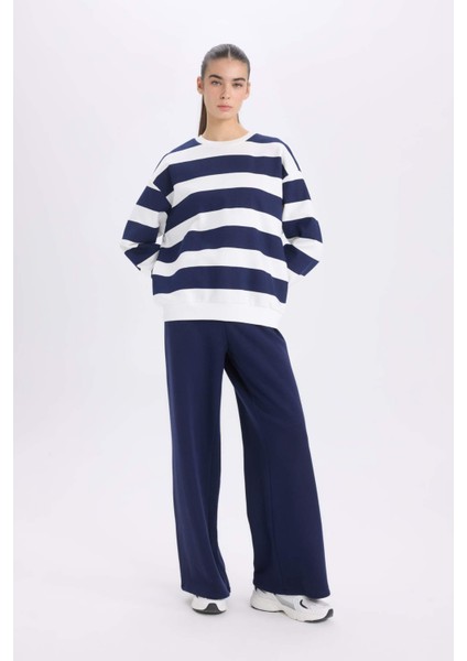 Relax Fit Bisiklet Yaka Çizgili Kalın Sweatshirt A1883AX24AU