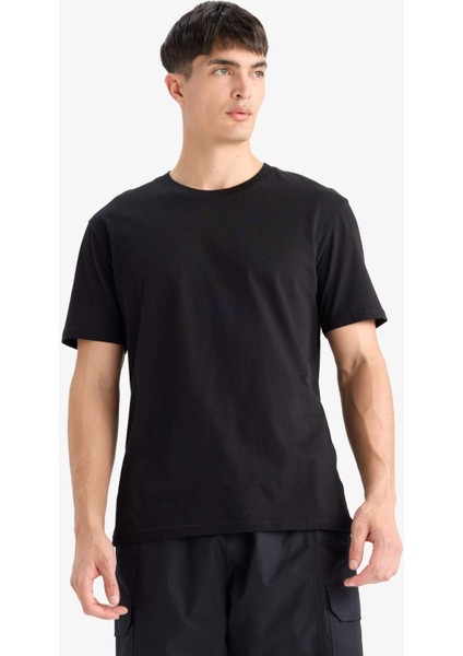 %100 Pamuk New Regular Fit Bisiklet Yaka Basic Düz Kısa Kollu Siyah Tişört V7699AZ25SP